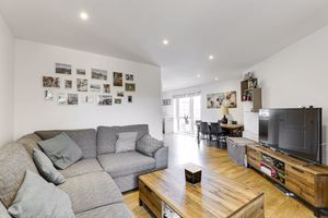 Photo 16- click for photo gallery